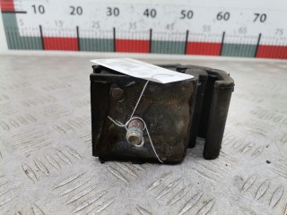 Подушка крепления двигателя Renault Megane 1995-1999, бензин, 7700801543