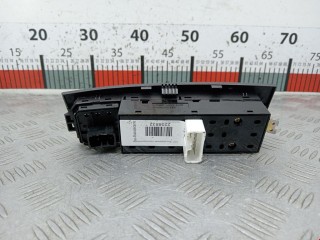 Блок управления стеклоподъемниками, ориг. номер 9357017100, Hyundai Matrix 2005-2008