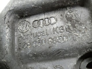 Кронштейн компрессора кондиционера, ориг. номер 038260885C, 06B260885D, Volkswagen Passat 2000-2005