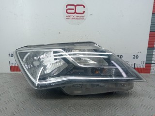 Фара правая Seat Toledo 2012-2019, 6JC941016