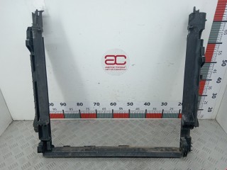 Кронштейн радиатора Land Rover Range Rover 2005-2009, АКПП, PCU000070