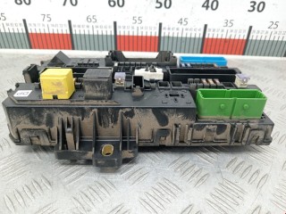 Блок предохранителей, ориг. номер 13181278, 5DK00866931, Opel Astra 1998-2009
