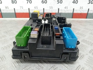 Блок предохранителей, ориг. номер 13181278, 5DK00866931, Opel Astra 1998-2009