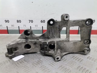 Кронштейн генератора, ориг. номер 06F903143E, Volkswagen Golf 1997-2006