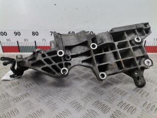 Кронштейн генератора Audi A3 2008-2013, дизель, 03L903143D