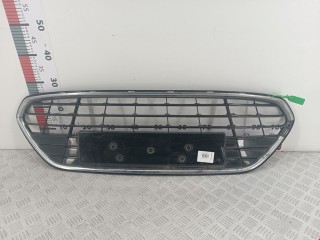 Заглушка (решетка) в бампер, ориг. номер BS7117B968B, Ford Focus 2007-2011
