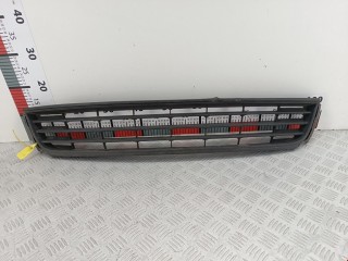Заглушка (решетка) в бампер Volkswagen Polo 2014-2018, седан, 6RU853677