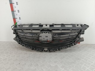 Решетка радиатора Mazda 6 2015-2018, АКПП, GHP9-50-712E