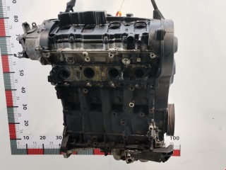 Двигатель, ориг. номер BWA, 06F100033GX, Audi A4 2000-2006
