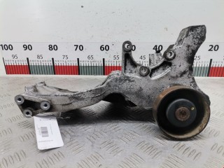 Кронштейн генератора, ориг. номер 06D903143D, Audi A4 2000-2006
