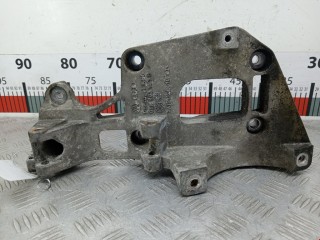 Кронштейн генератора Volkswagen Golf 1997-2006, бензин, 06F903143B