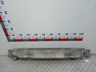 Усилитель бампера переднего Audi A6 2001-2005, седан, 4F0807111