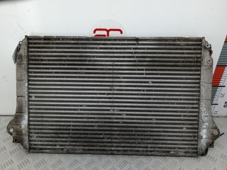 Интеркулер Toyota Corolla Verso 2004-2007, МКПП