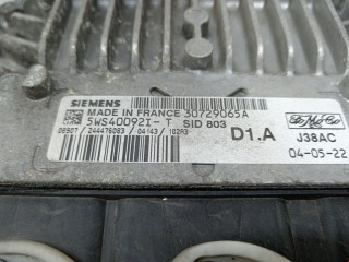 Блок управления двигателем, ориг. номер 5WS40092I, Volvo V50 2003-2007