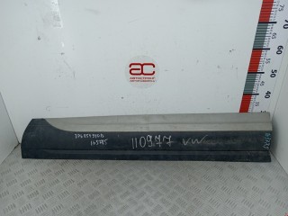Молдинг двери передней правой Volkswagen Touareg 2010-2014, 7P6854940B