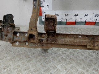 Передняя панель крепления облицовки (телевизор), ориг. номер F2500EB3MA, Nissan Navara 2005-2010