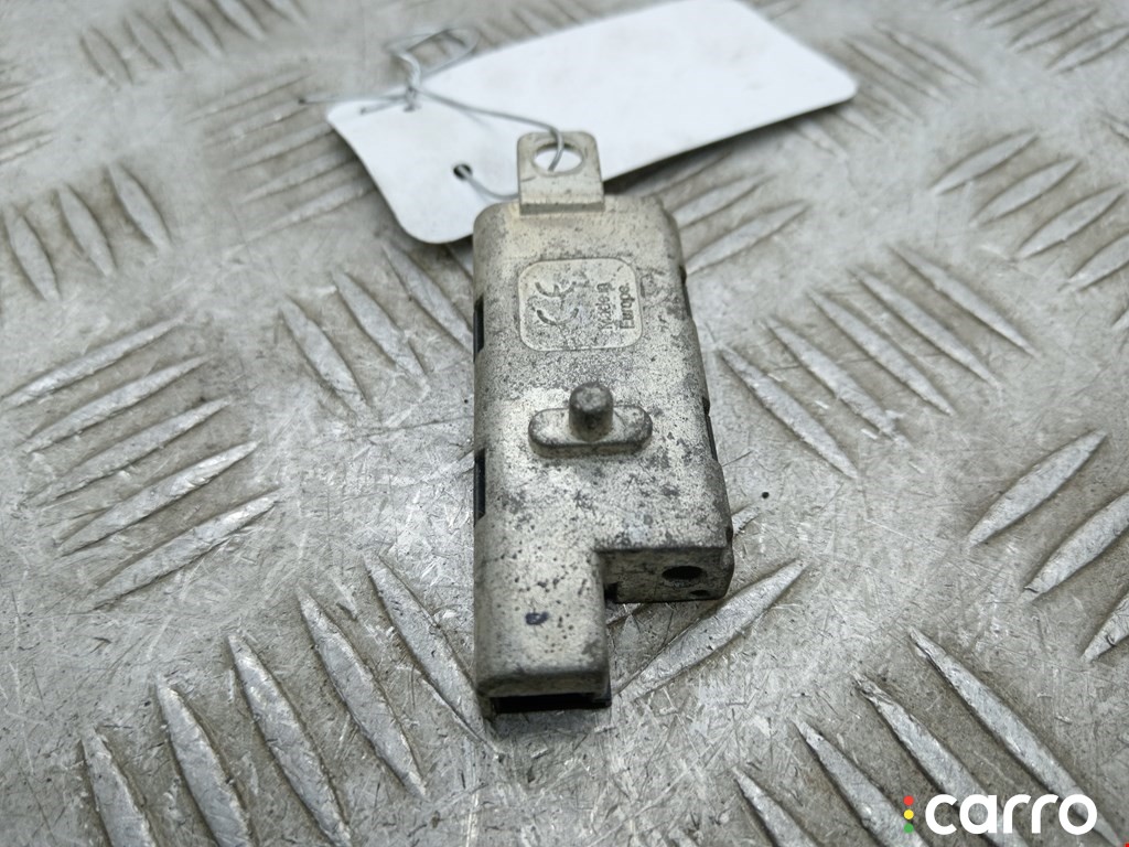 Усилитель антенны Audi A3 2008-2013, 8P4035225B, фото 1