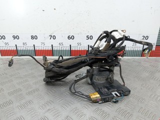 Усилитель антенны Audi A3 2008-2013, 8P4035225D