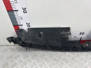 Рамка капота, ориг. номер D10J50717, Mazda CX3 2015-2018