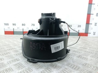Моторчик печки, ориг. номер 52407543, 93191900, Opel Astra 1998-2009