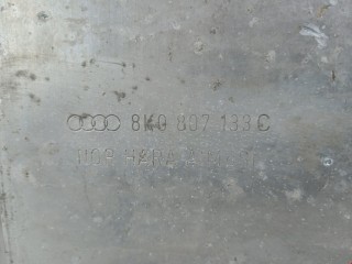 Отбойник бампера переднего, ориг. номер 8K0807133C, Audi A5 2007-2011