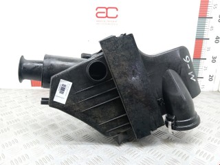 Корпус воздушного фильтра BMW 5 E39 1995-2000, бензин, 13711713637