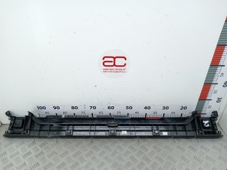 Обшивка крышки багажника, ориг. номер 51477145899, BMW X5 E70 2006-2010