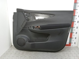 Обшивка двери передней правой (дверная карта), Nissan Qashqai 2017-2024