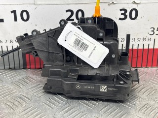Замок двери передней левой Mercedes C W205 2014-2018, седан, A2220063999