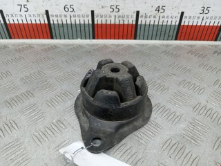 Подушка крепления двигателя Audi A6 1994-1997, бензин, 443199379E