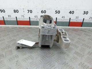Подушка крепления двигателя, ориг. номер 5Q0199262, Volkswagen Golf Sportsvan 2017-2020