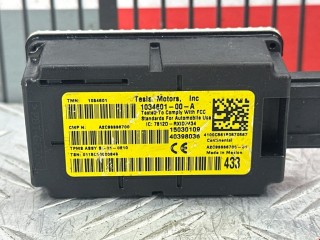 Блок контроля давления в шинах, ориг. номер 103460100A, A2C93336700, Tesla Model S 2012-2016