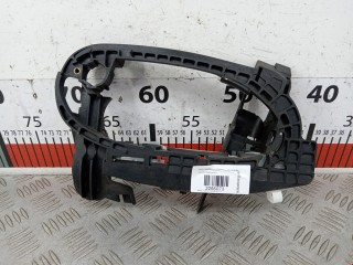 Кронштейн ручки двери BMW 7 E65/E66 2001-2005, седан, 7013702
