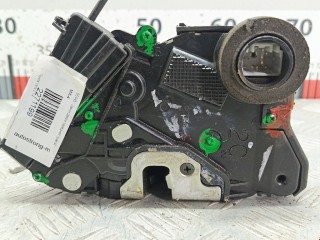 Замок двери передней правой, ориг. номер 690300D140, Toyota Yaris 2005-2009