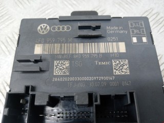 Блок управления двери, ориг. номер 4F0959795M, Audi Q7 2009-2015