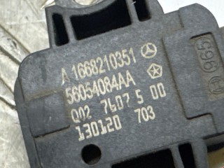 Датчик удара, ориг. номер A1668210351, Mercedes B W246 2011-2014
