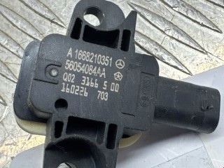 Датчик удара, ориг. номер A1668210351, Mercedes B W246 2011-2014