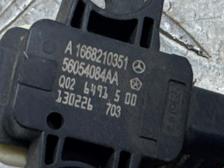 Датчик удара, ориг. номер A1668210351, Mercedes B W246 2011-2014