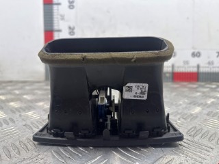 Дефлектор обдува салона, ориг. номер 64229207330, BMW 3 F30/F31/GT F34 2011-2016
