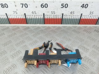 Блок реле, ориг. номер 7N0937503, 7N0937503A, Volkswagen Touran 2010-2015