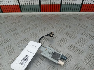 Антенна, ориг. номер 100479300E, Tesla Model S 2012-2016