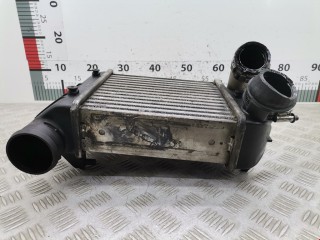 Интеркулер Audi A6 2001-2005, вариатор, 4F0145805AF