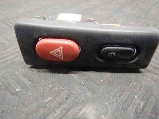 Кнопка аварийной сигнализации Renault Laguna 1993-1998, 7700822955