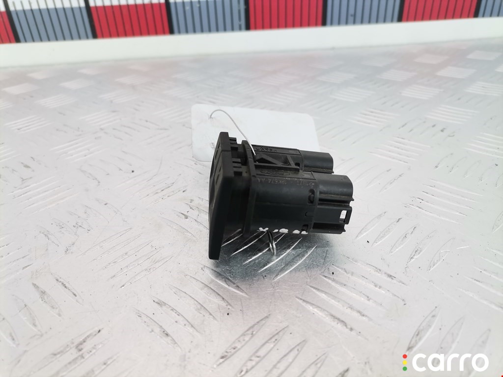 1S7T-18K574-AA, 1117662 Кнопка подогрева заднего стекла Ford Mondeo 2001г. - фото №2