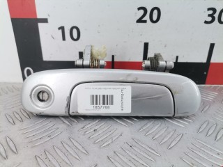 Ручка наружная передняя правая, ориг. номер CB0458410B, Mazda Premacy 1999-2001