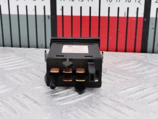 Кнопка подогрева заднего стекла, ориг. номер 3B0959621C, Volkswagen Passat 1996-2001