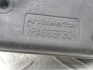 Замок двери задней левой, ориг. номер 8200735248, Renault Sandero 2009-2014
