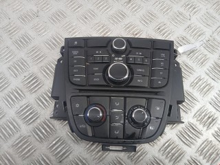 Панель (блок) управления магнитолой, ориг. номер 13346050, 28243207, Opel Astra 2006-2014