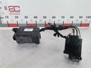 Блок предохранителей, ориг. номер 82661B2011, 82660B2010000, Daihatsu Charade