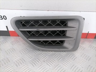 Решетка (дефлектор жабры) крыла левая Land Rover Range Rover Sport 2005-2009, SLR00152